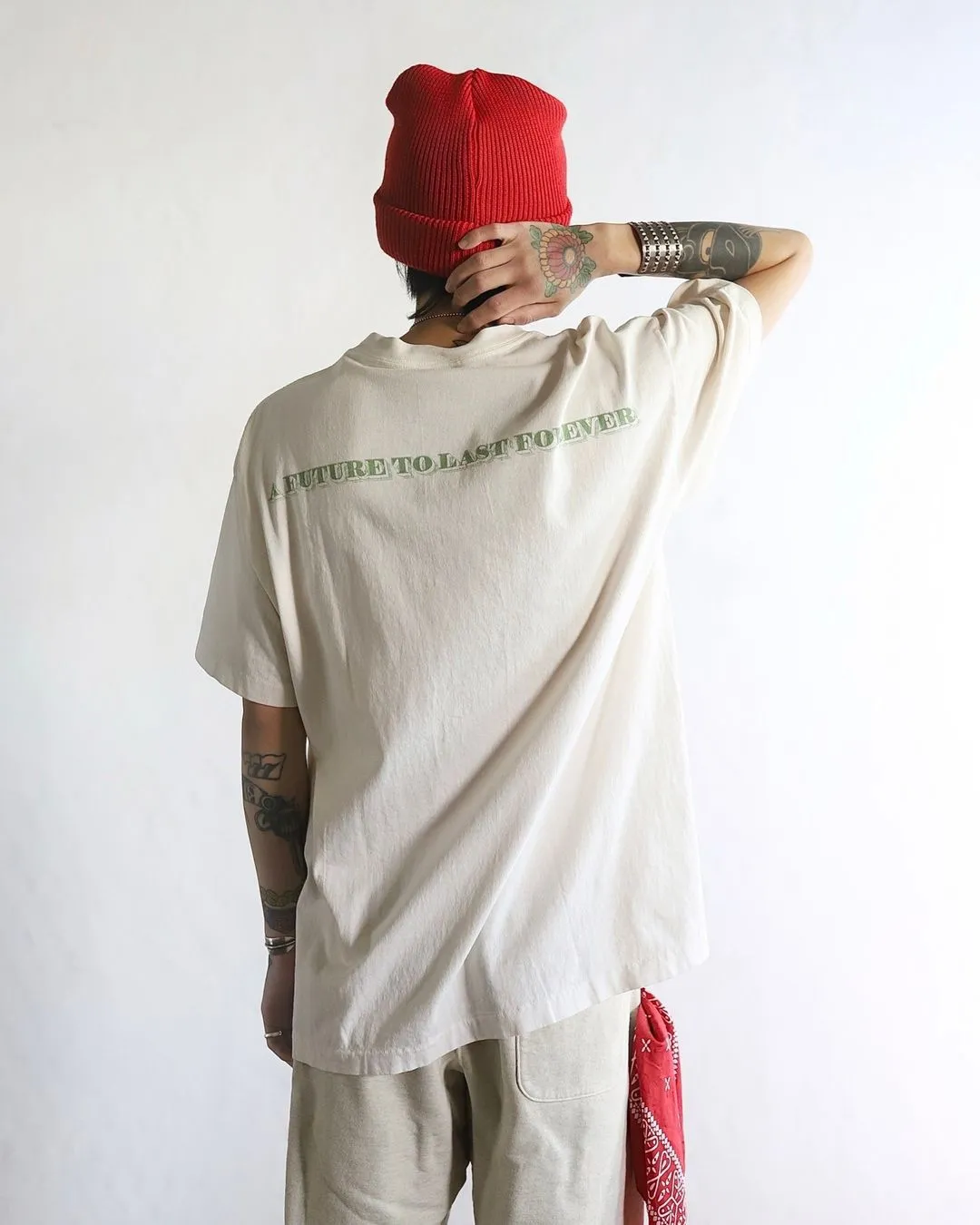 SAINT Mxxxxxx MONEY TEE/WHT dollar necklace, retro short-sleeved, off-white S-XL, ready-to-wear, washed and distressed, authentic level printing, correct accessories/with little angel logo